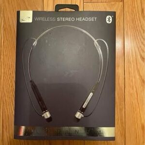 New in box iLive Wireless Headphones Platinum Bluetooth